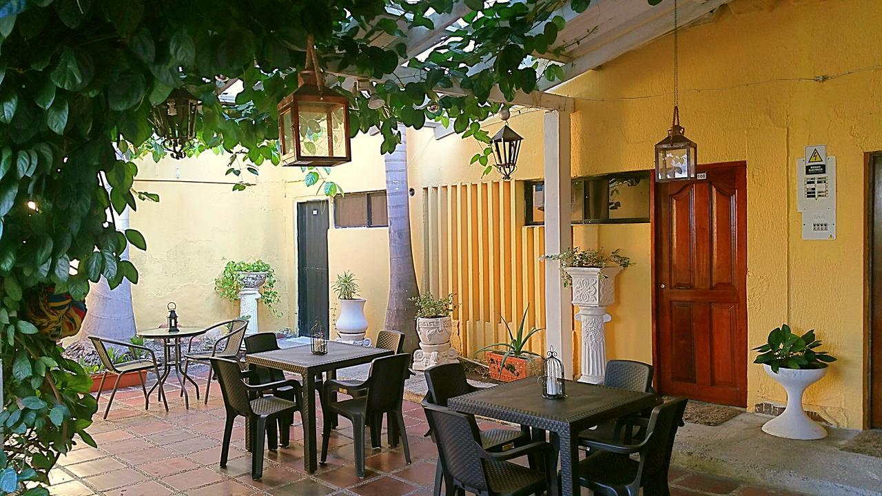 Hotel Costa Bahia Cartagena Bagian luar foto